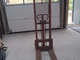 Pallestabler sælges som dekfte hvad kan koste