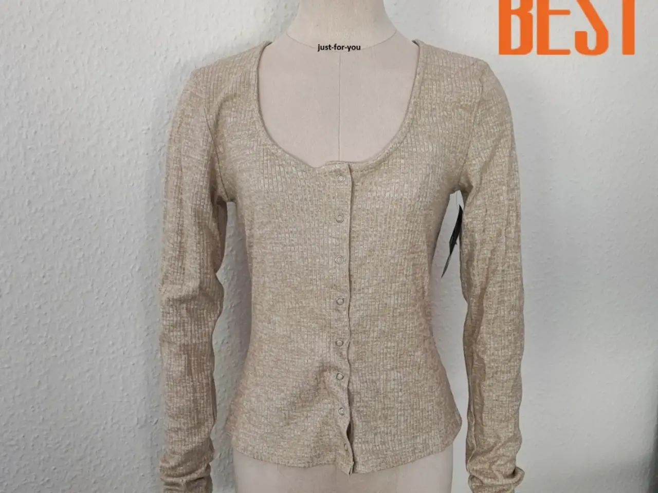 Billede 7 - Tilbud: Top, NLY Trend !