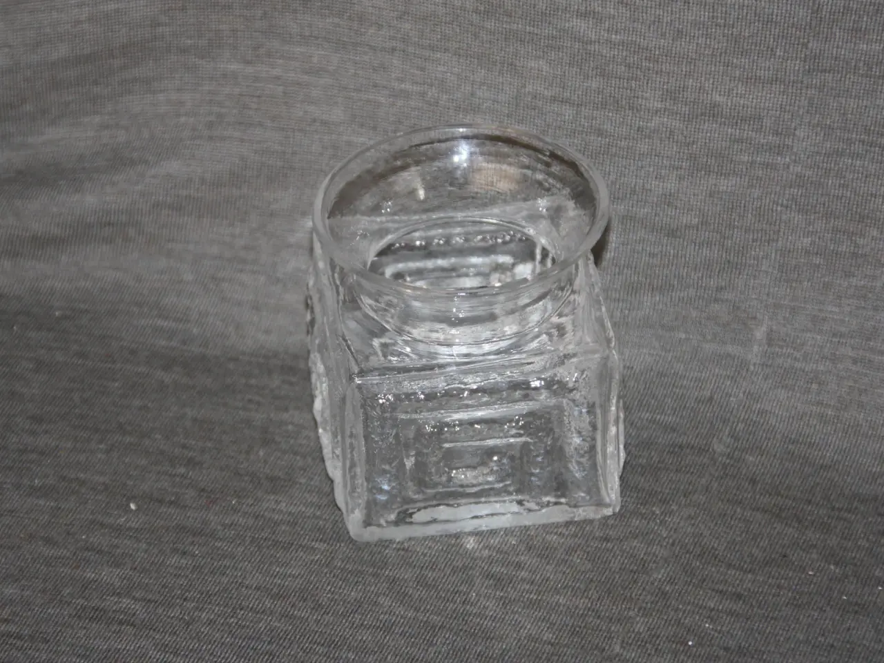 Billede 4 - Hyacintglas højde 9 cm, bredde 8,5 cm
