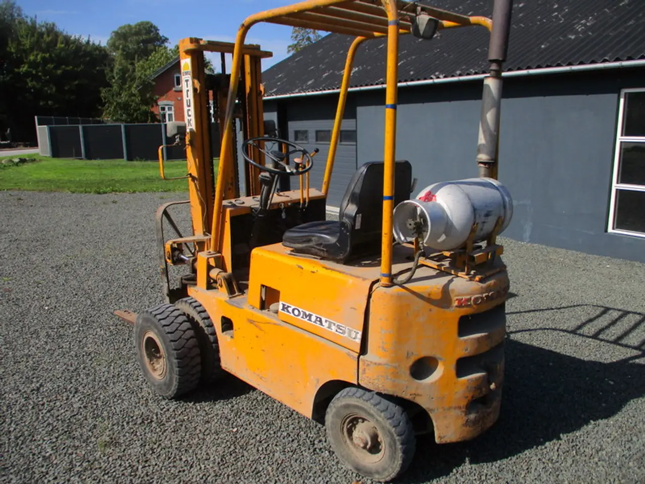 Billede 3 - Gaffeltruck 1.5T. gas og Ferguson 35 m. sluf