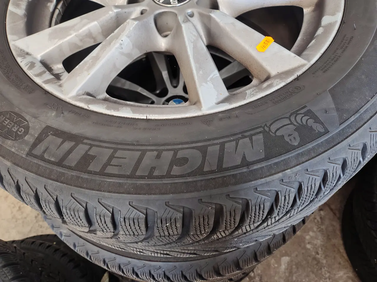 Billede 4 - Fire alufælge med dæk MICHELIN 255/55 R 18