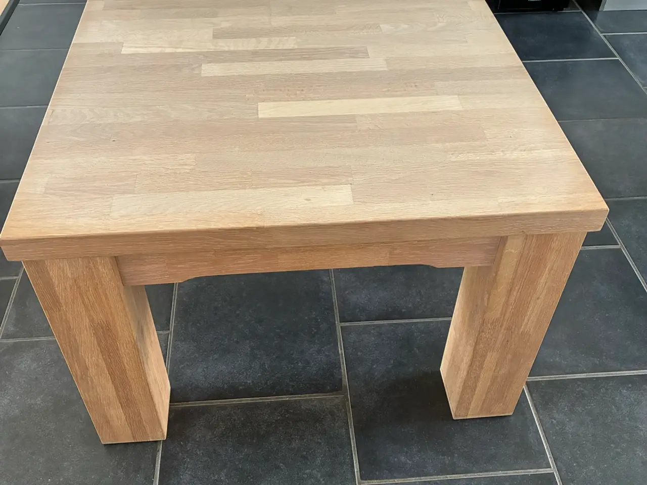 Billede 4 - Sofa bord i sæbebehandlet egetræ