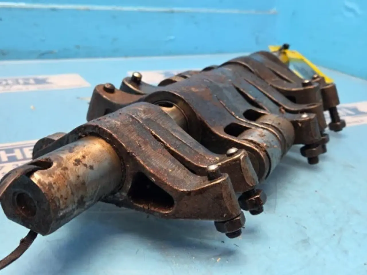 Billede 4 - John Deere 6125HZ001 Vippeaksel RE66193
