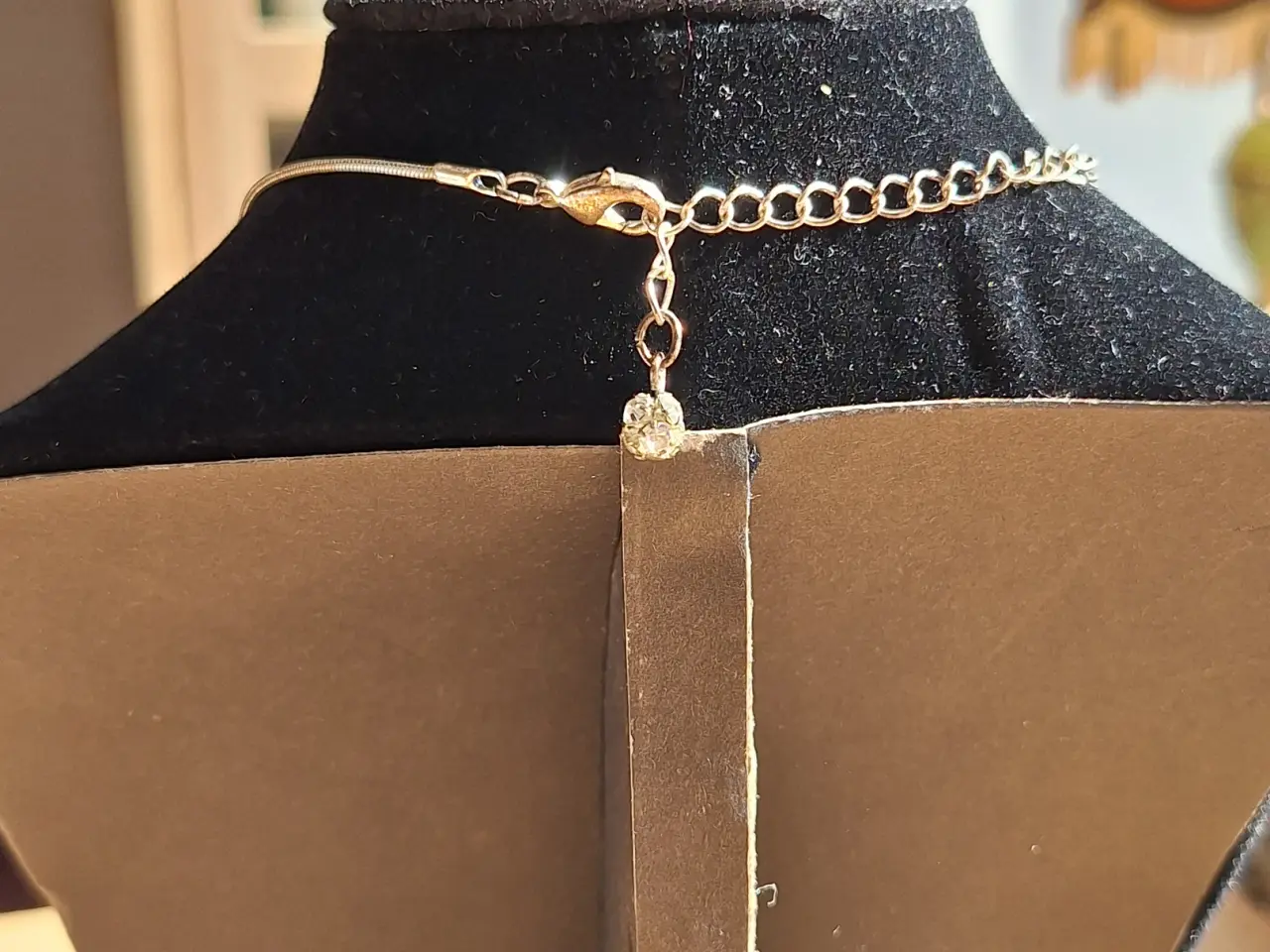Billede 3 - Smykkesæt halskæde og øreringe