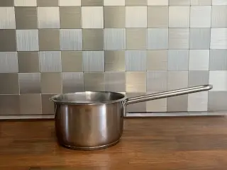Kasserolle i rustfrit stål