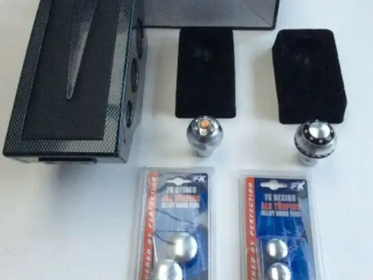 Billede 1 - Universal Gearknopper, midterboks og dørpins