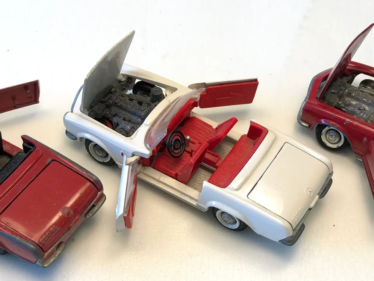 Billede 5 - TEKNO...2 MERCEDES BENZ 230/280SL