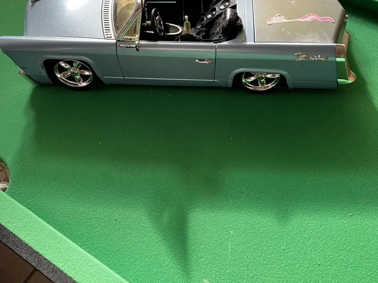 Billede 2 - Barbie bil