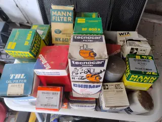 Oliefilter og brændstoffilter 