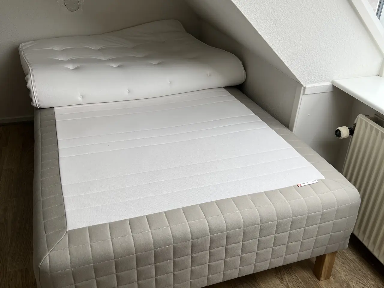 Billede 3 - Boxmadras med topmadras, 120x200 cm