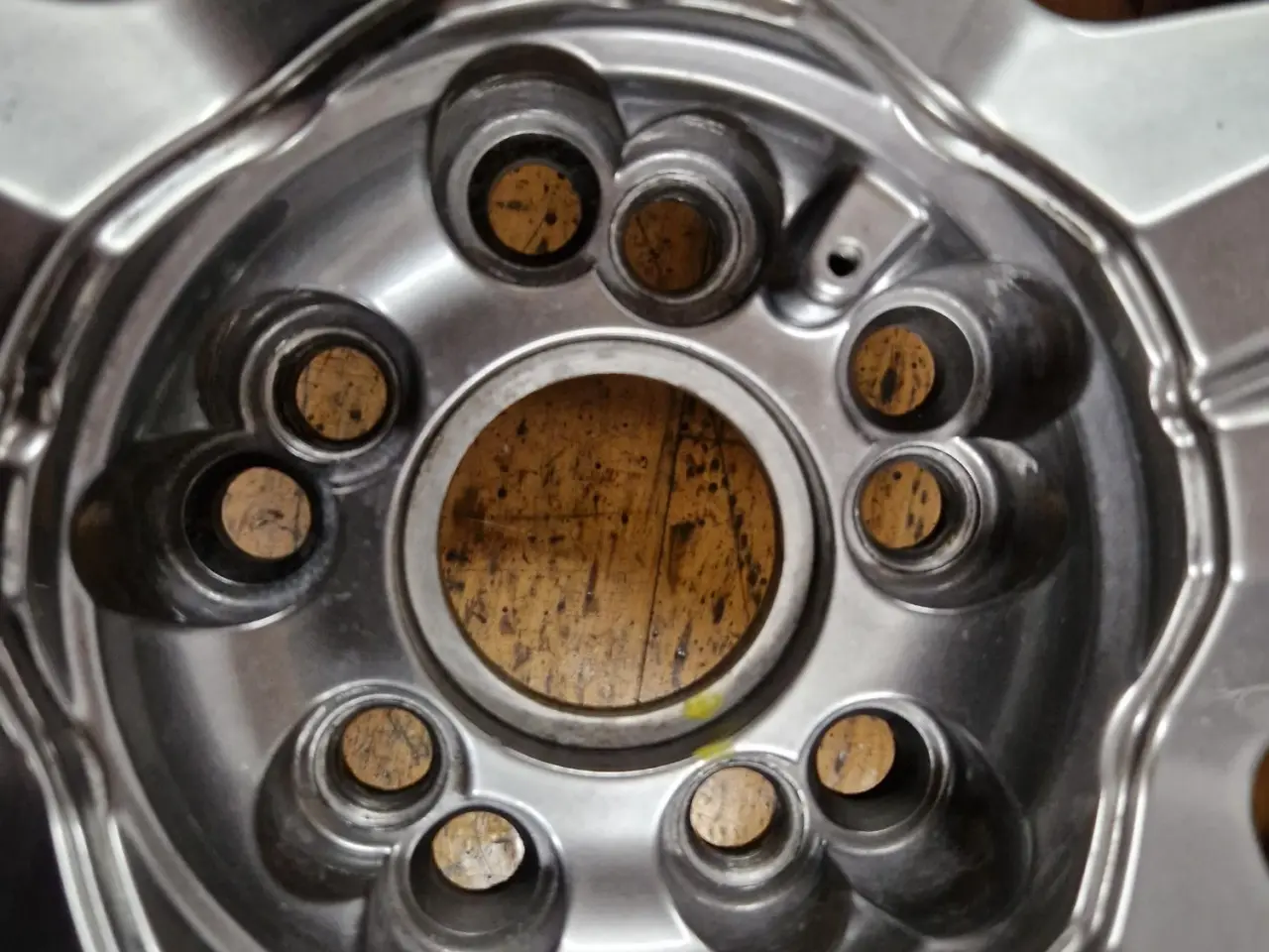 Billede 3 - 7 1/2 x 20" Alufælge med Pirelli PZoro 245/35x20