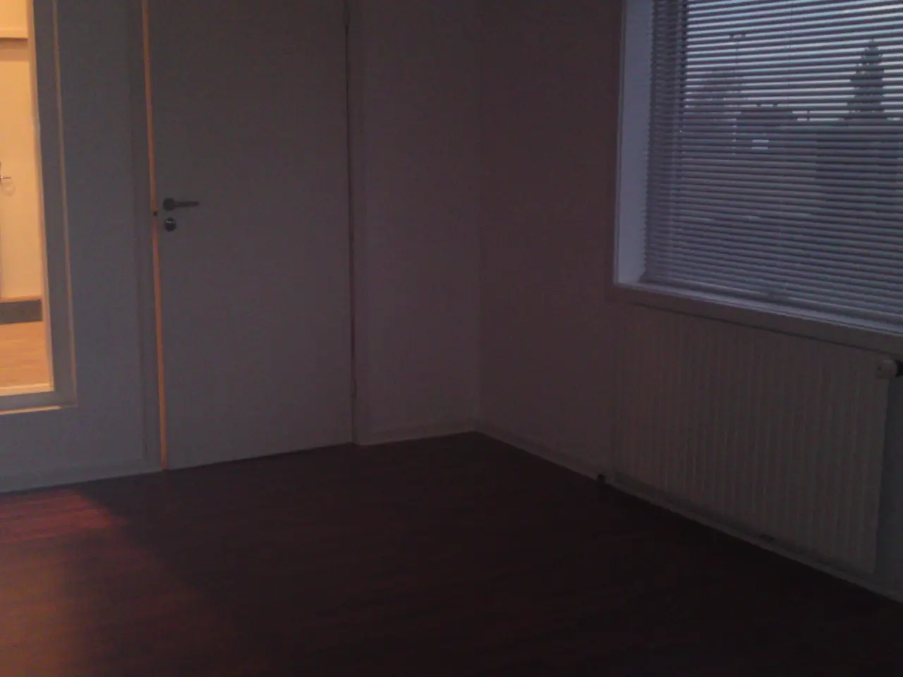 Billede 1 - Fint lille kontor / klinik / lager i Slagelse.