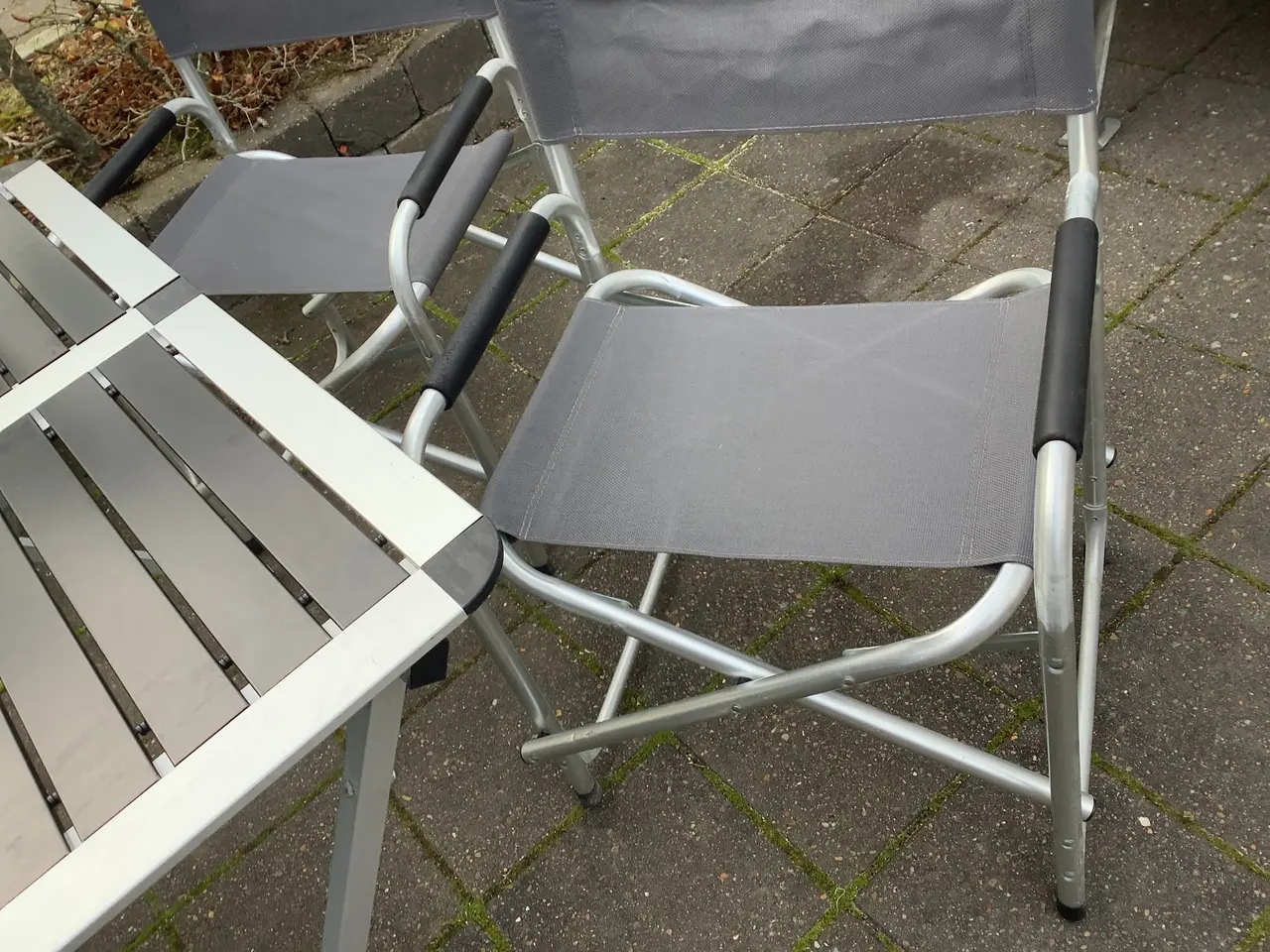 Billede 4 - Campingbord incl. 4 stole