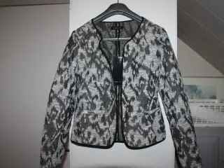 Ny Modstrøm blazer str. S
