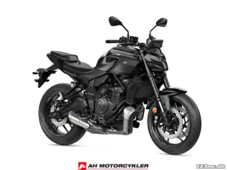 Yamaha MT-07 Y-AMT Tech Black