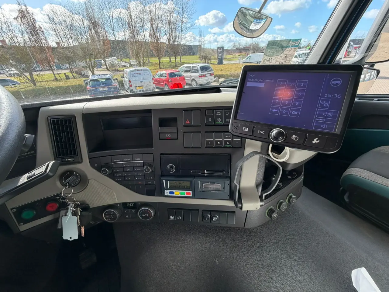 Billede 15 - Volvo FM330, Køle