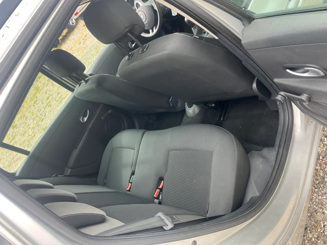 Billede 9 - RENAULT CLIO  ÅRG 10