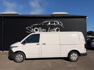 VW Transporter 2,0 TDi 110 Kassevogn lang