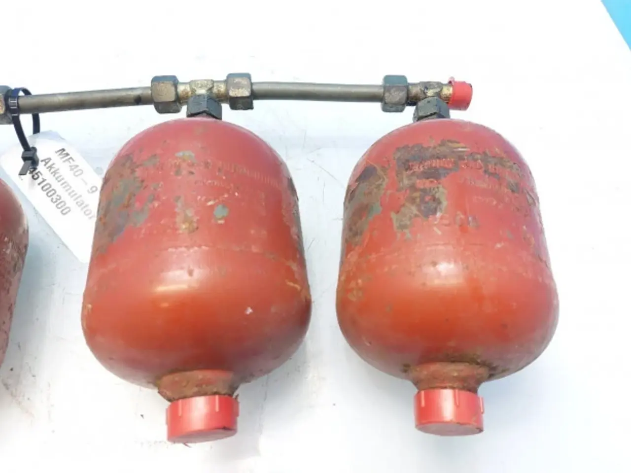 Billede 3 - Massey Ferguson 40 Akkumulator 45100300