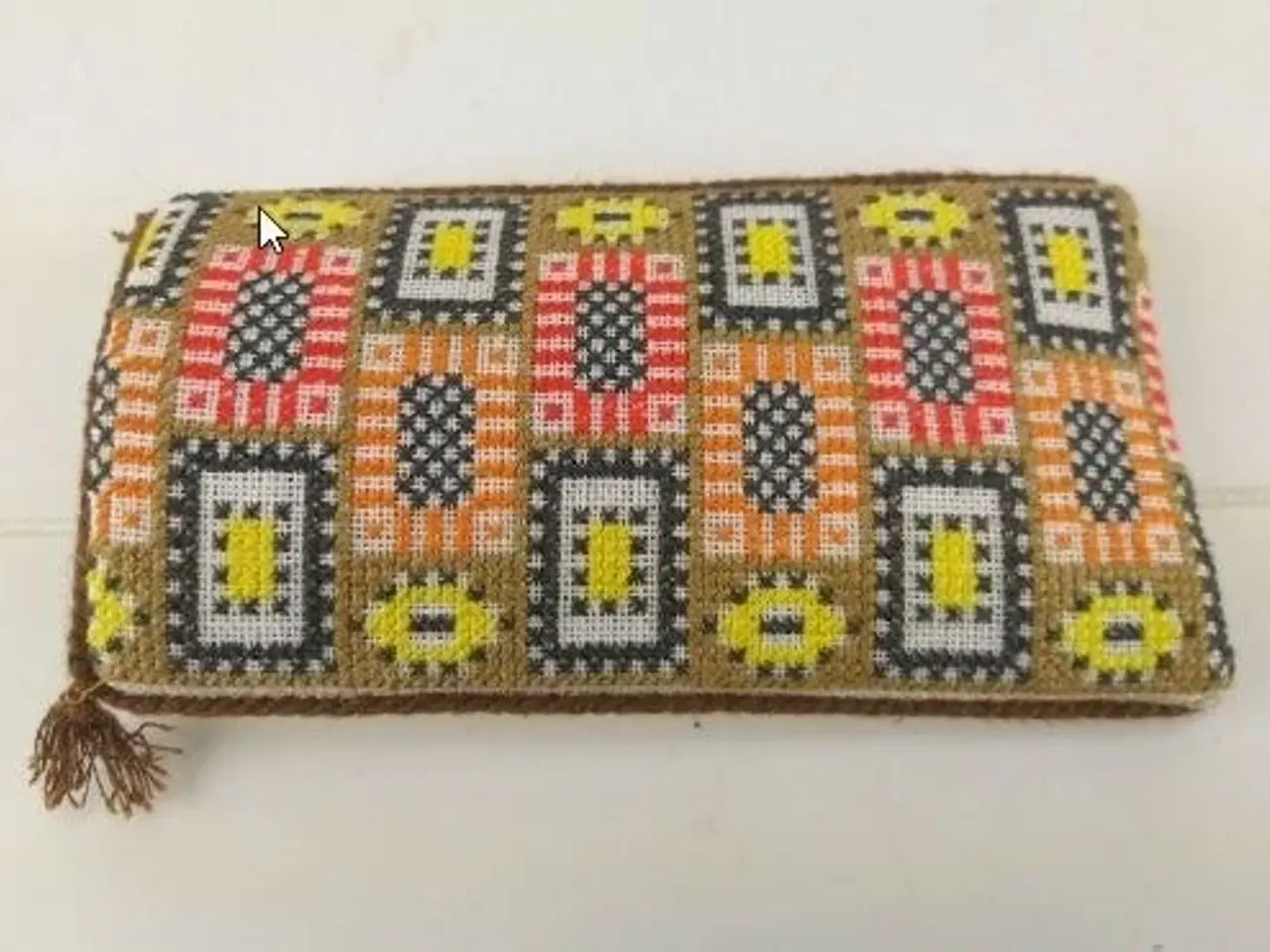 Billede 1 - Flot vintage broderet brilleetui.
