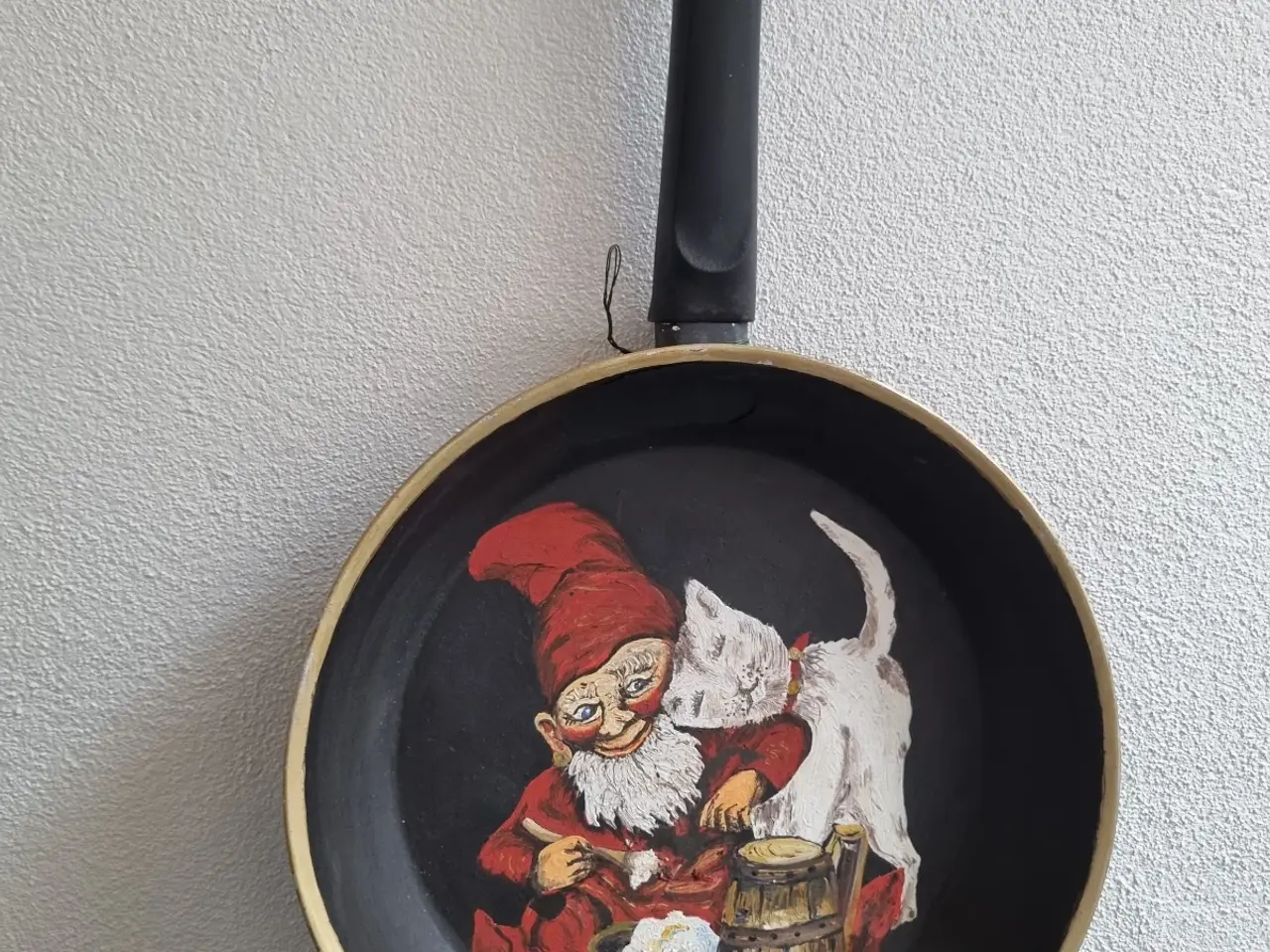 Billede 1 - Håndmalet pande med julemotiv.