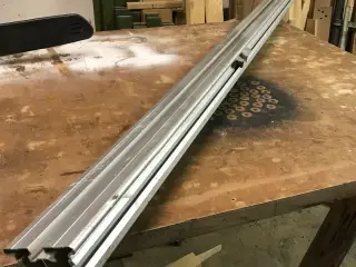 dewalt afkorter bord