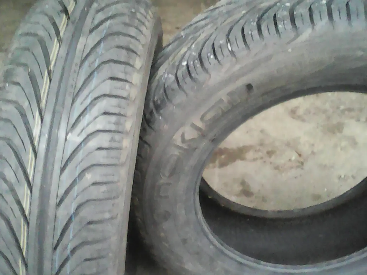 Billede 1 - 2 stk Nokian 185-65-14