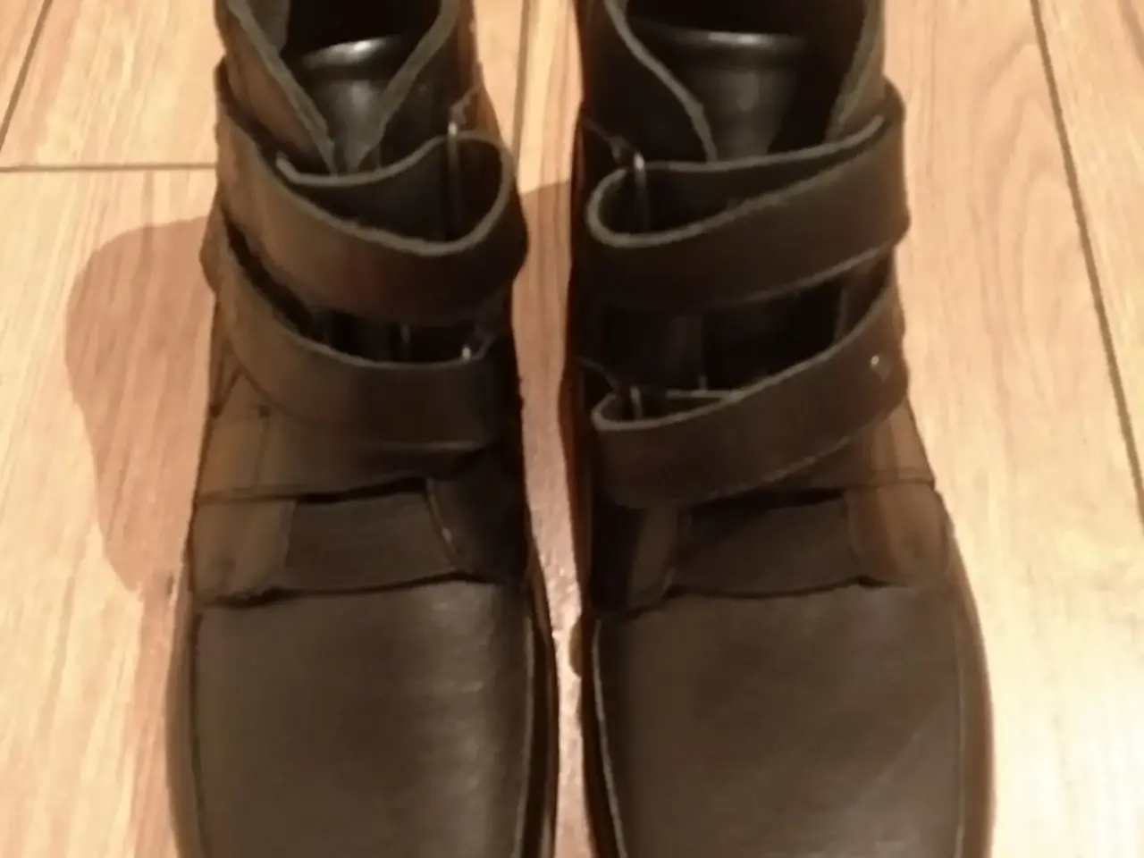 Billede 1 - Damesko, NEW FEET.