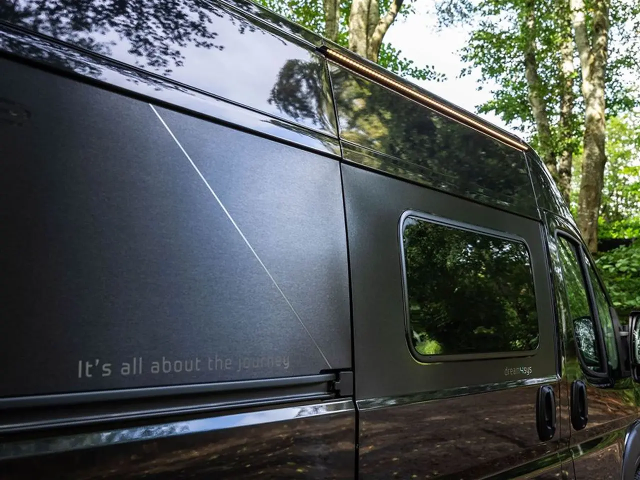 Billede 64 - 2026 - Tourne 6.0 Cruise aut. gear - Black-out BLACK-OUT EDITION, BEGRÆNSET ANTAL