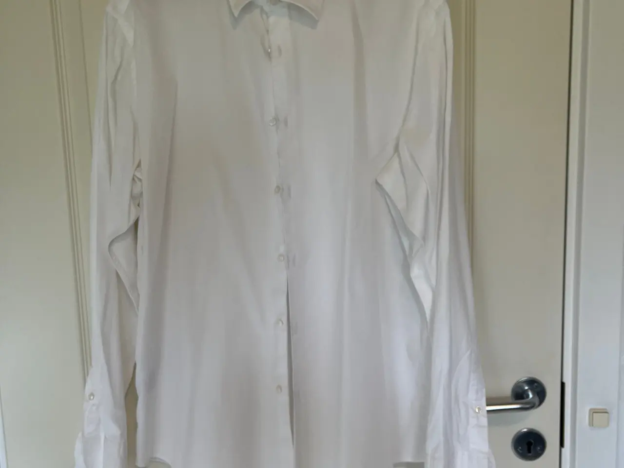 Billede 1 - Hvid Hugo Boss skjorte
