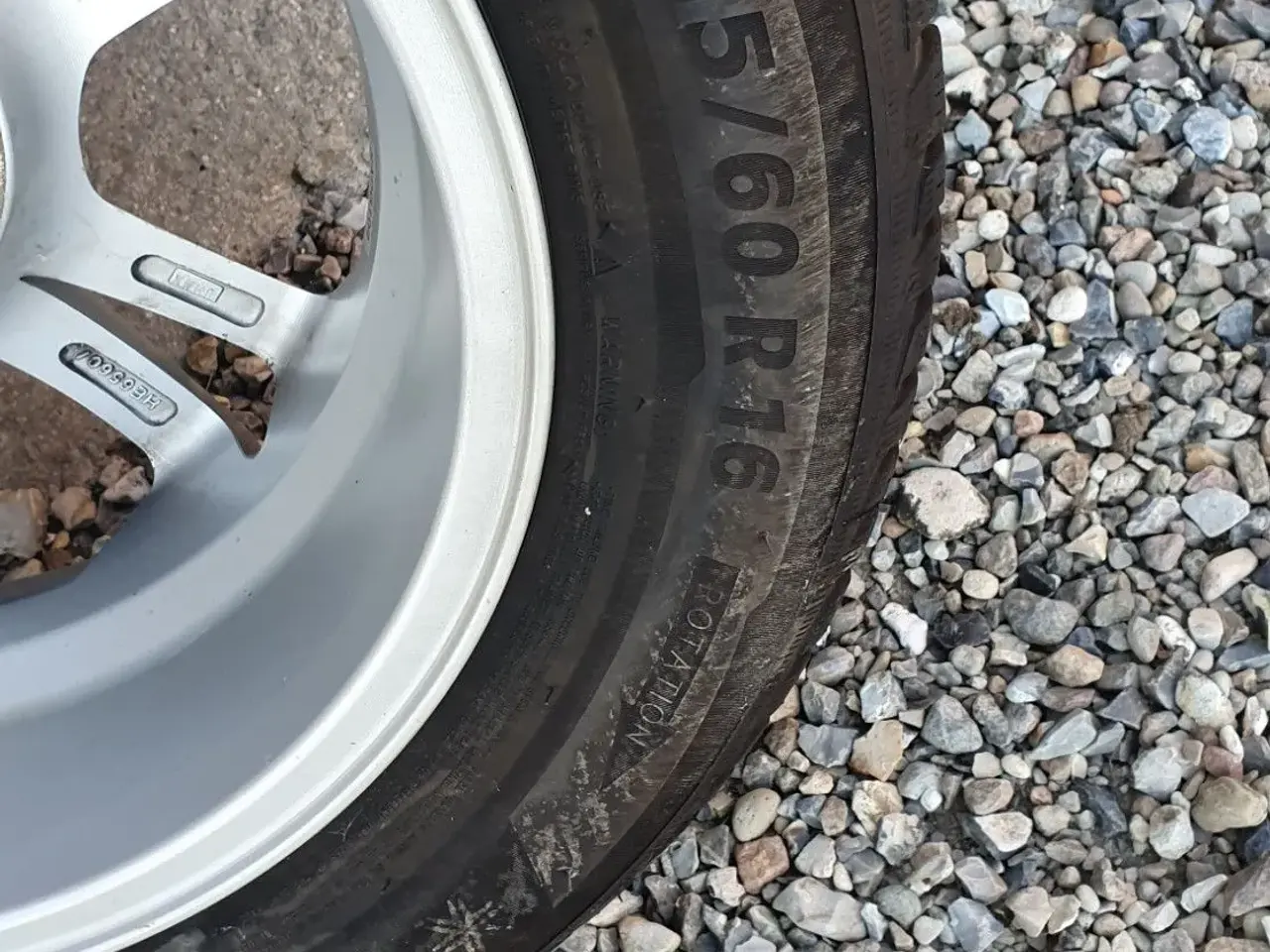 Billede 4 - Opel vinterdæk på alufælge