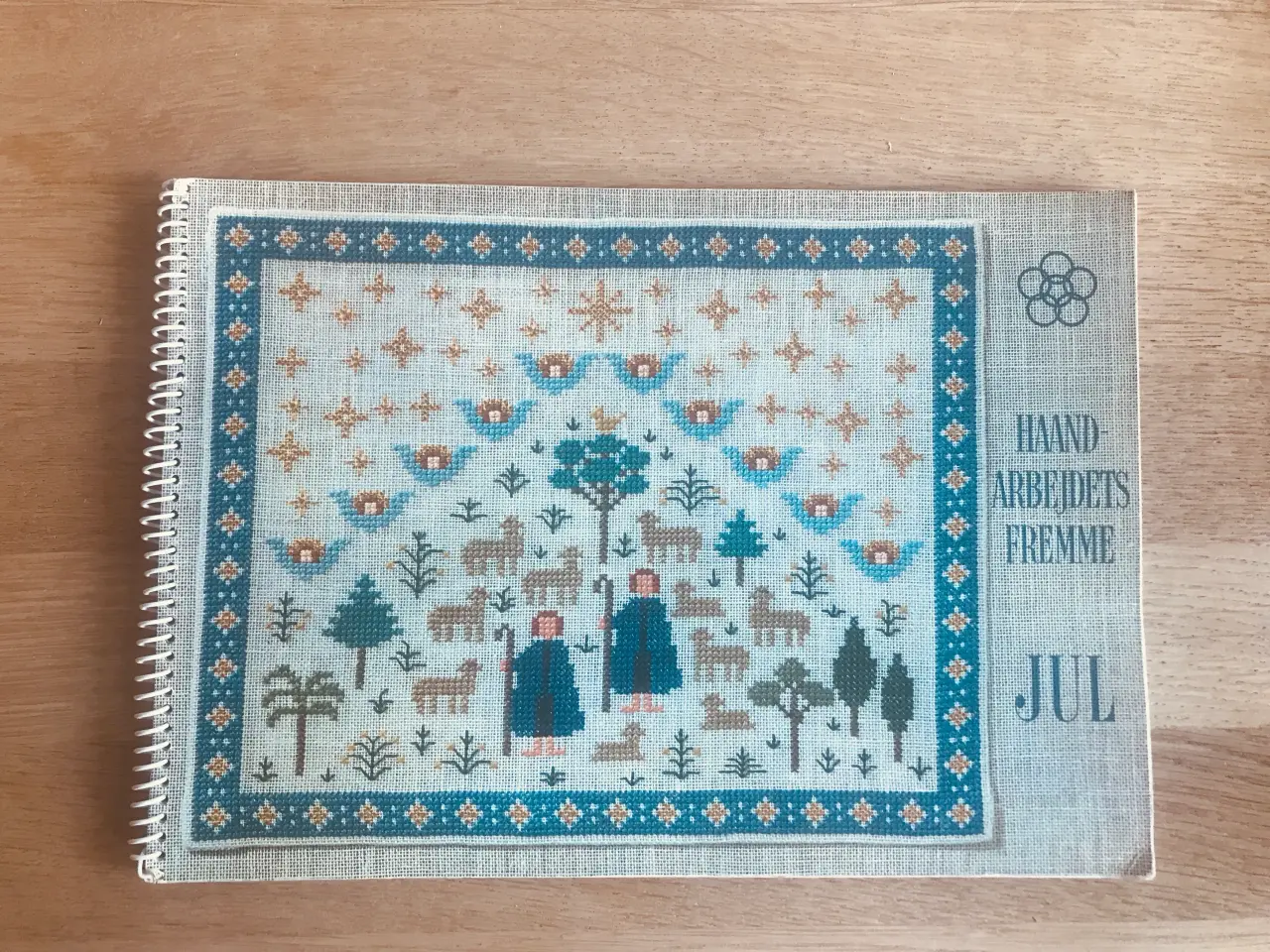 Billede 1 - Haandarbejdets Fremme JUL