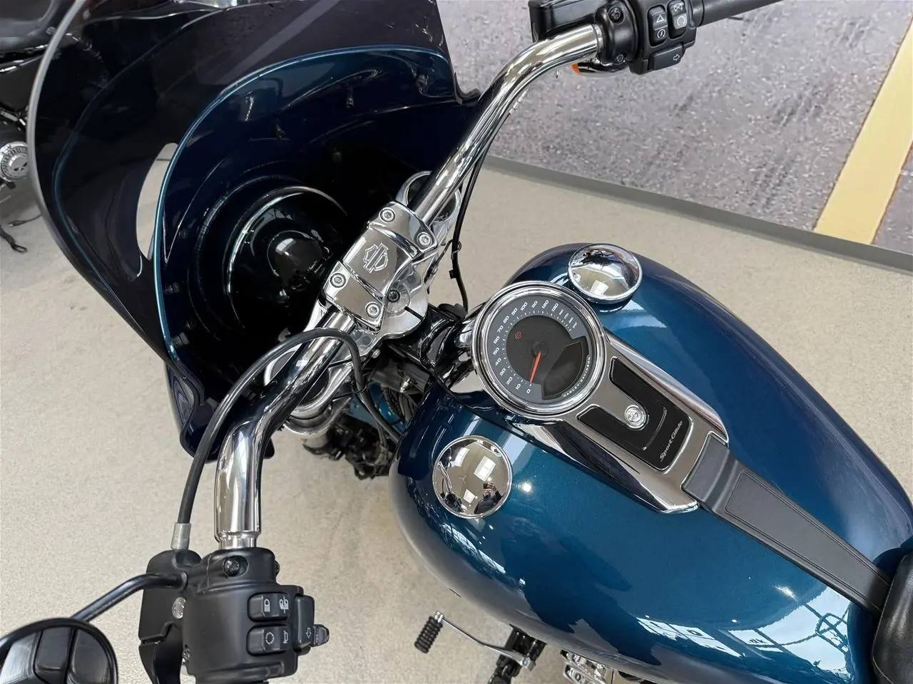 Billede 32 - Harley-Davidson FLSB Sport Glide 107"