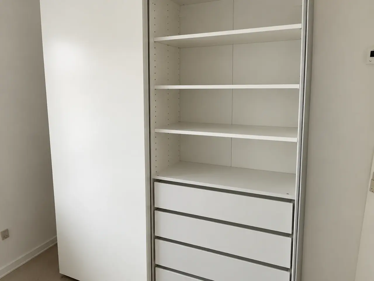 Billede 1 - Pax garderobeskab fra IKEA 