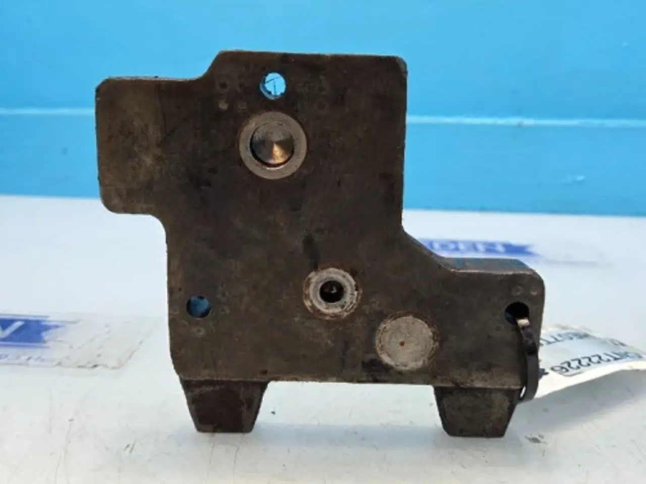 Billede 4 - Massey Ferguson 6290 Ventildæksel 3796105M1
