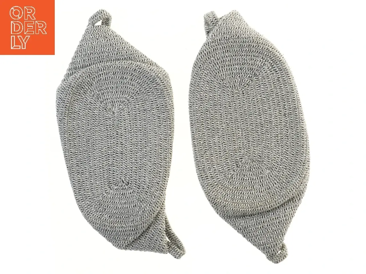 Billede 2 - Grå hæklede kurve (str. 37x24 cm)
