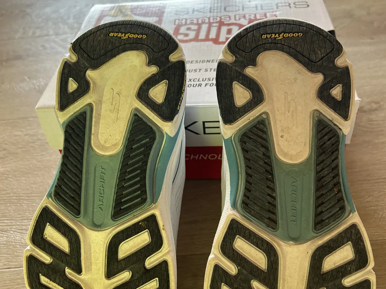 Billede 4 - Skechers Slip-ins