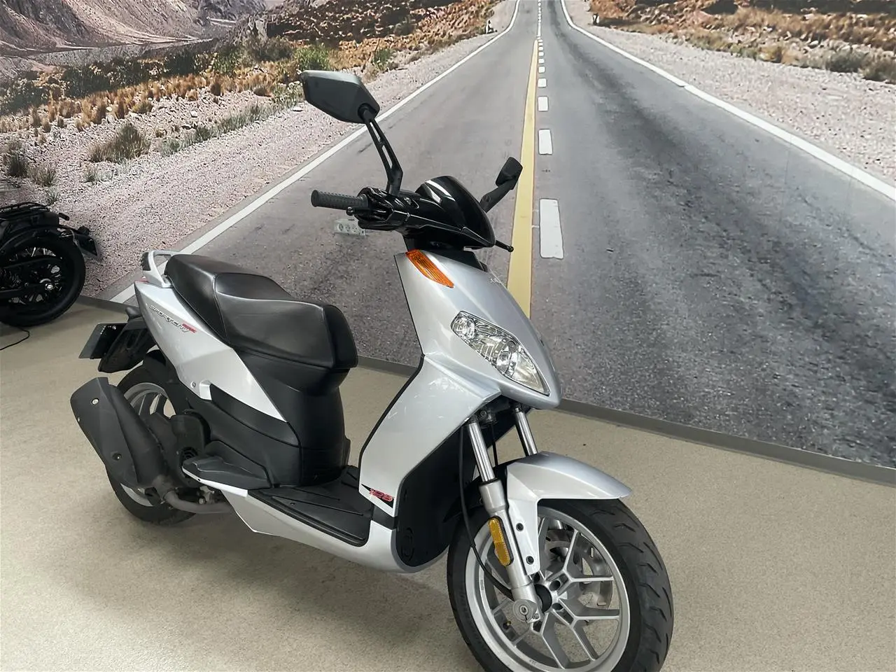 Billede 2 - Aprilia Sportcity 125