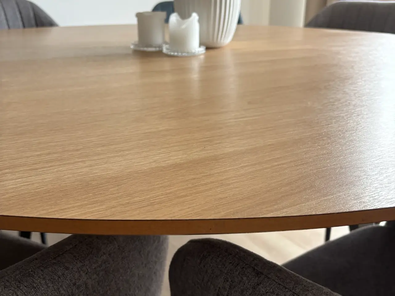 Billede 5 - Rundt spisebord