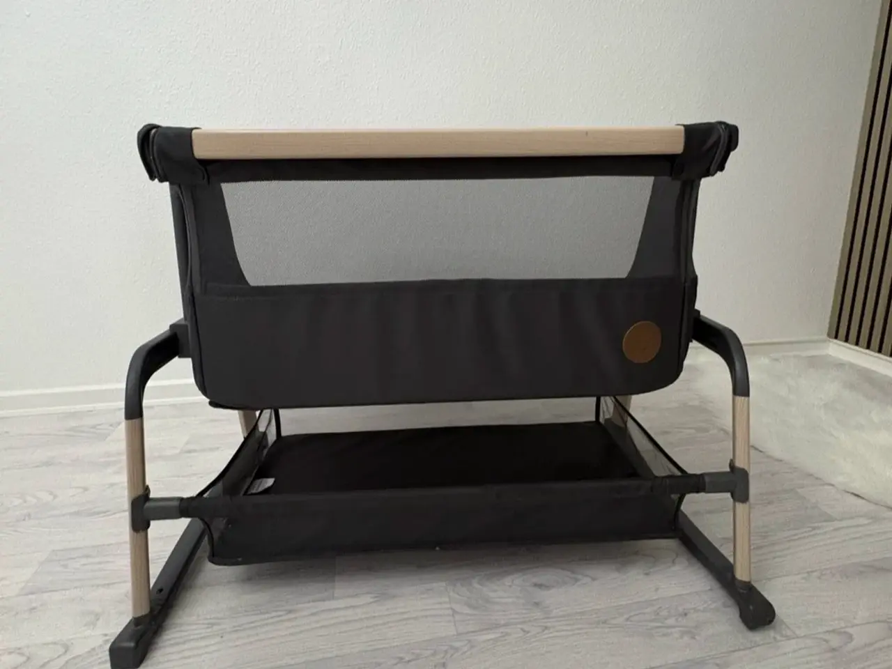 Billede 2 - Maxi-Cosi Iora Air Bedside Crib – Som ny