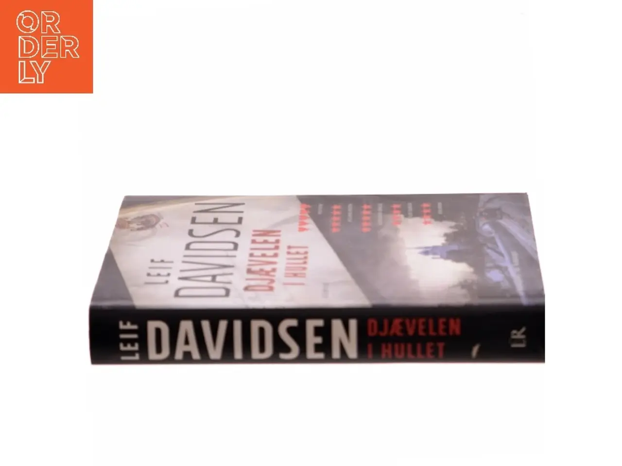 Billede 2 - Djævelen i hullet af Leif Davidsen (Bog)
