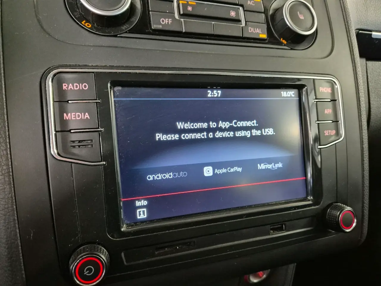 Billede 8 - VW Touran 2,0 TDI Comfortline DSG 140HK 6g Aut.