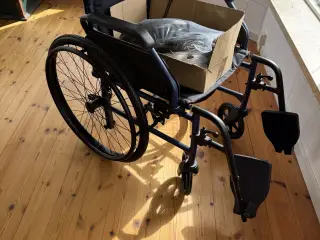 Ny kørestol 