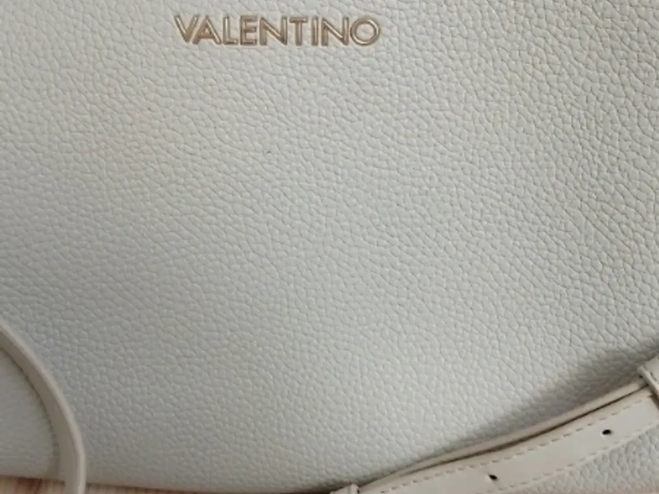 Billede 2 - Flot taske fra Valentino