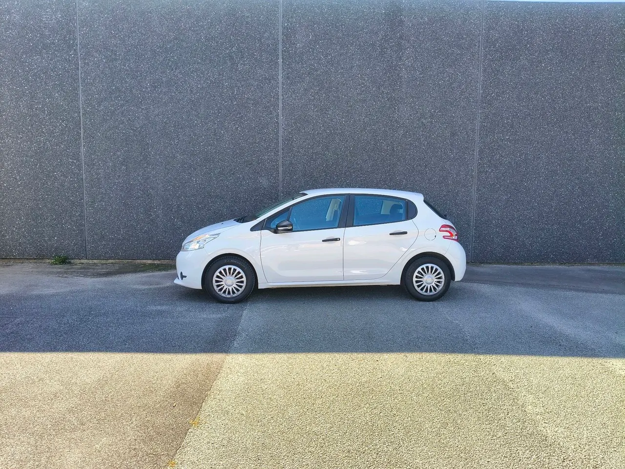 Billede 1 - Peugeot 208 1,0 VTi Excite White 68HK 5d