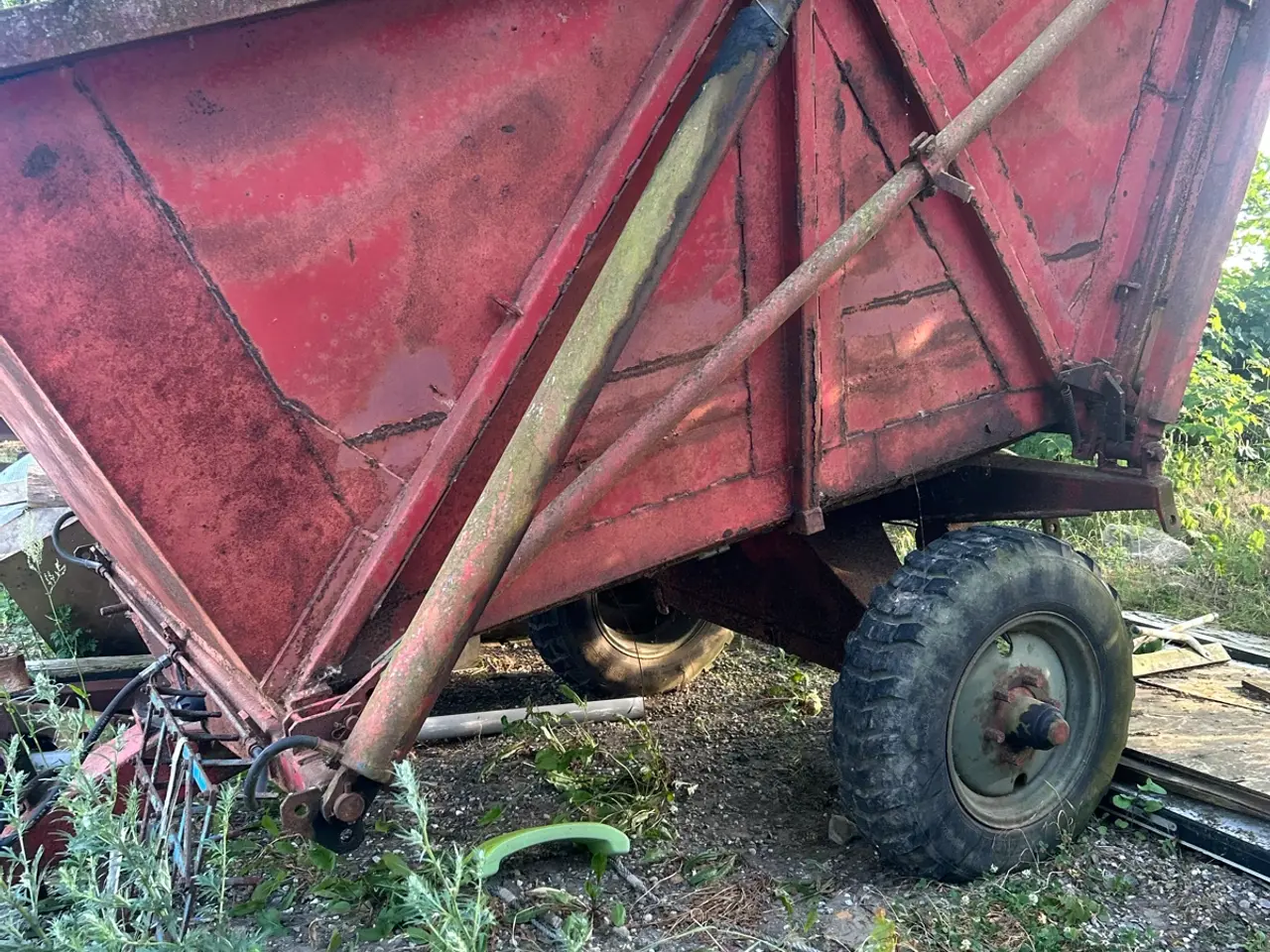 Billede 3 - Højtipper kornvogn