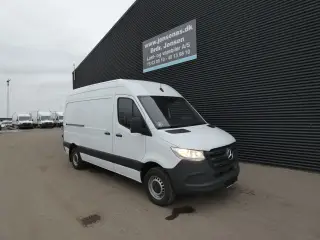 Mercedes-Benz Sprinter 317 2,0 CDI A2 H2 RWD 9G-Tronic 170HK Van Aut.