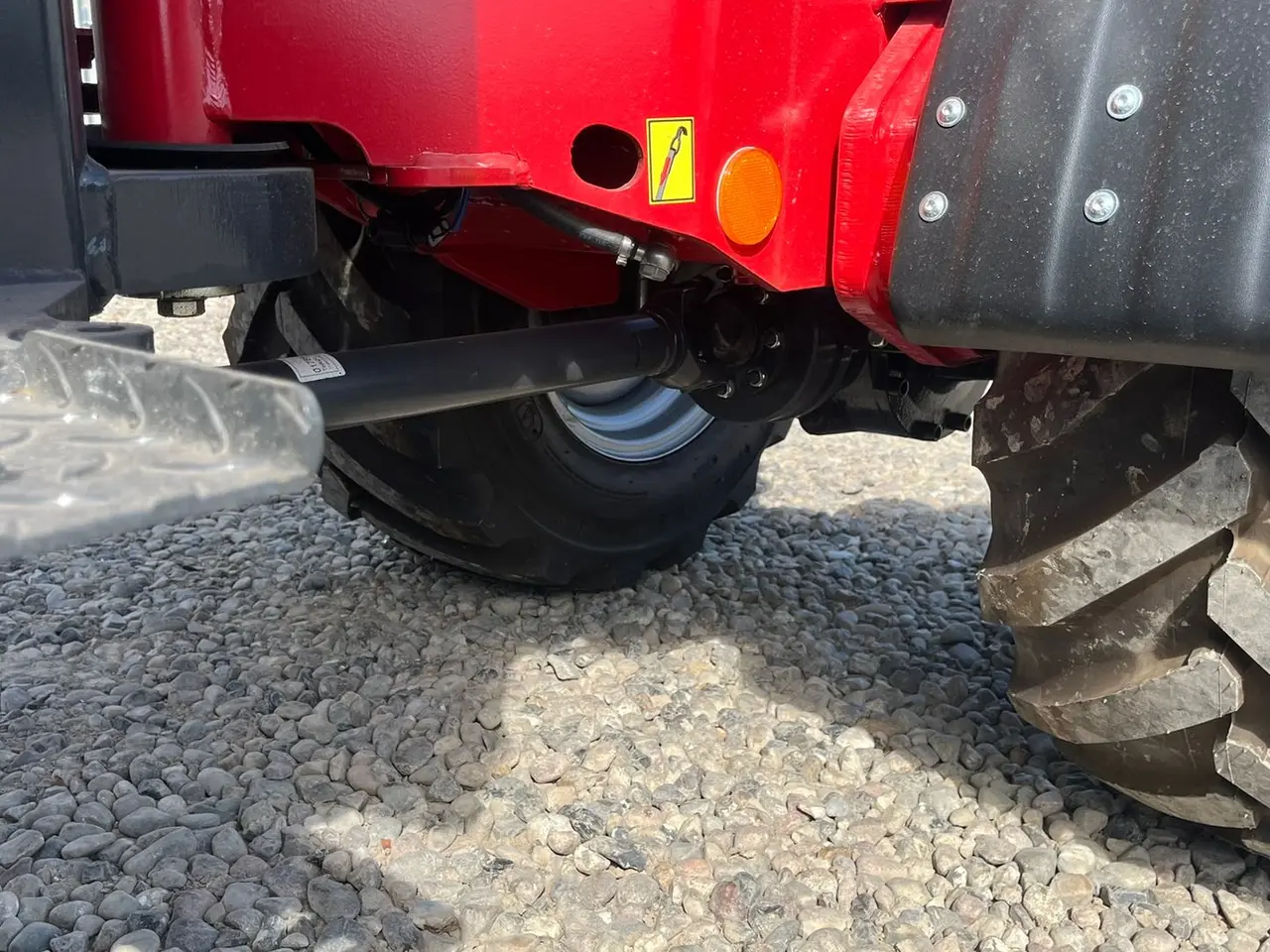 Billede 7 - Thaler 2438L DPF Kabine og brede hjul