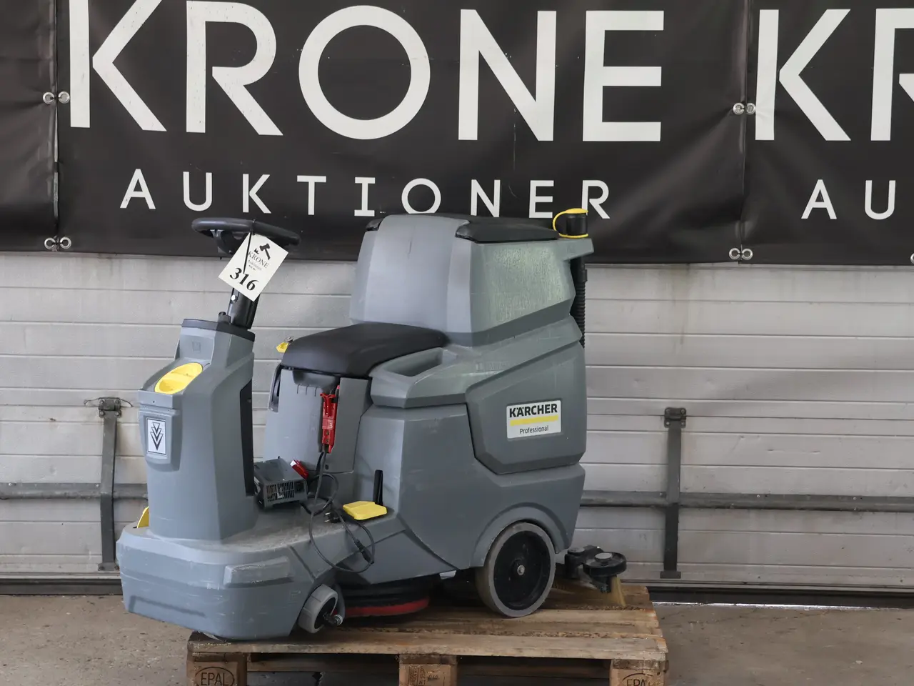 Billede 1 - Kärcher professional BD 50/70 R classic gulvvasker
