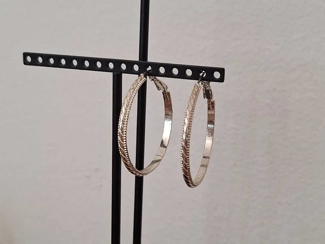 Billede 1 - Sølvfarvede Hoops